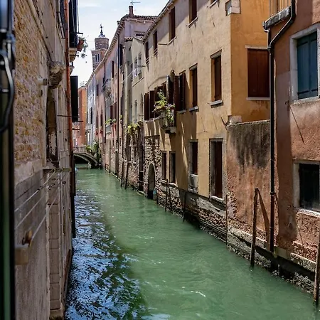 Apartment Corte De L'ogio San Marco Canal View Venedig